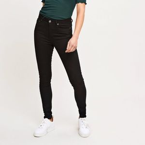 Black skinny jeans